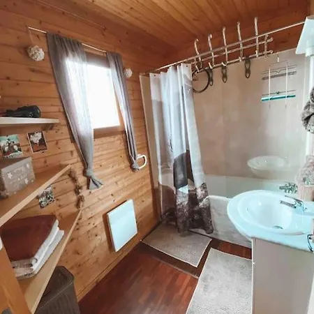Chalet Cosy Avec Piscine Dans La Residence Ignaux - Ax Les Thermes Ignaux